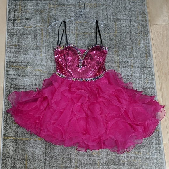 dark pink homecoming dresses